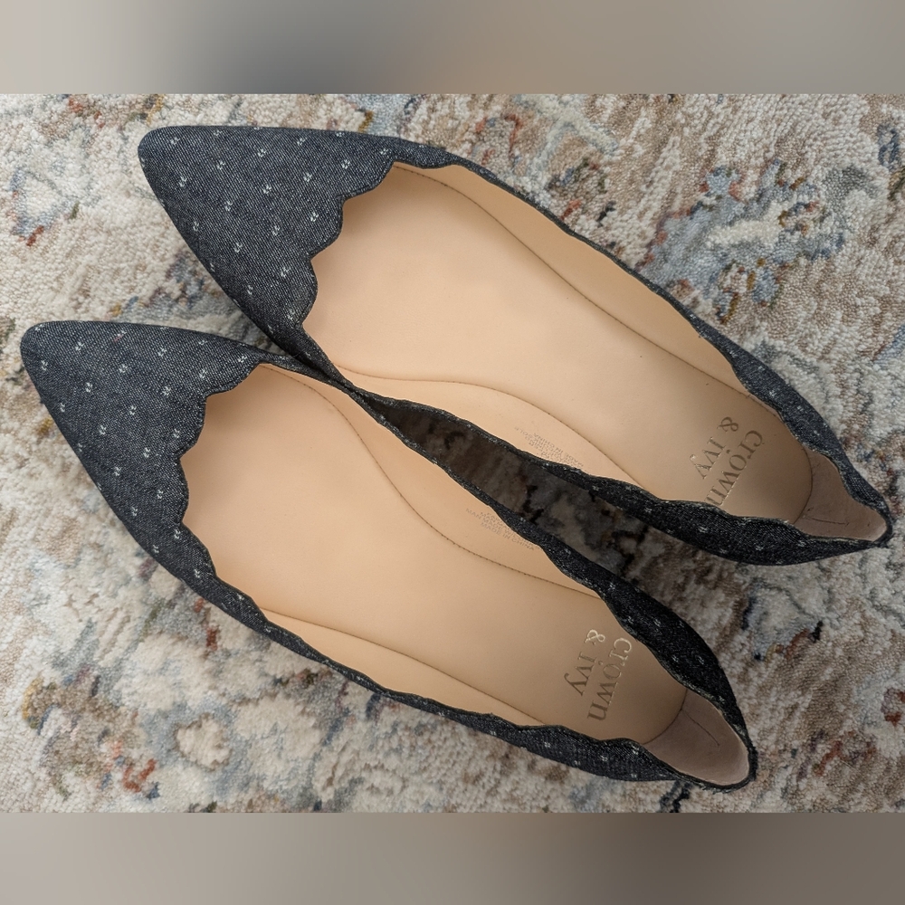 Crown & Ivy Women's 7 1/2M Blue Denim Flats